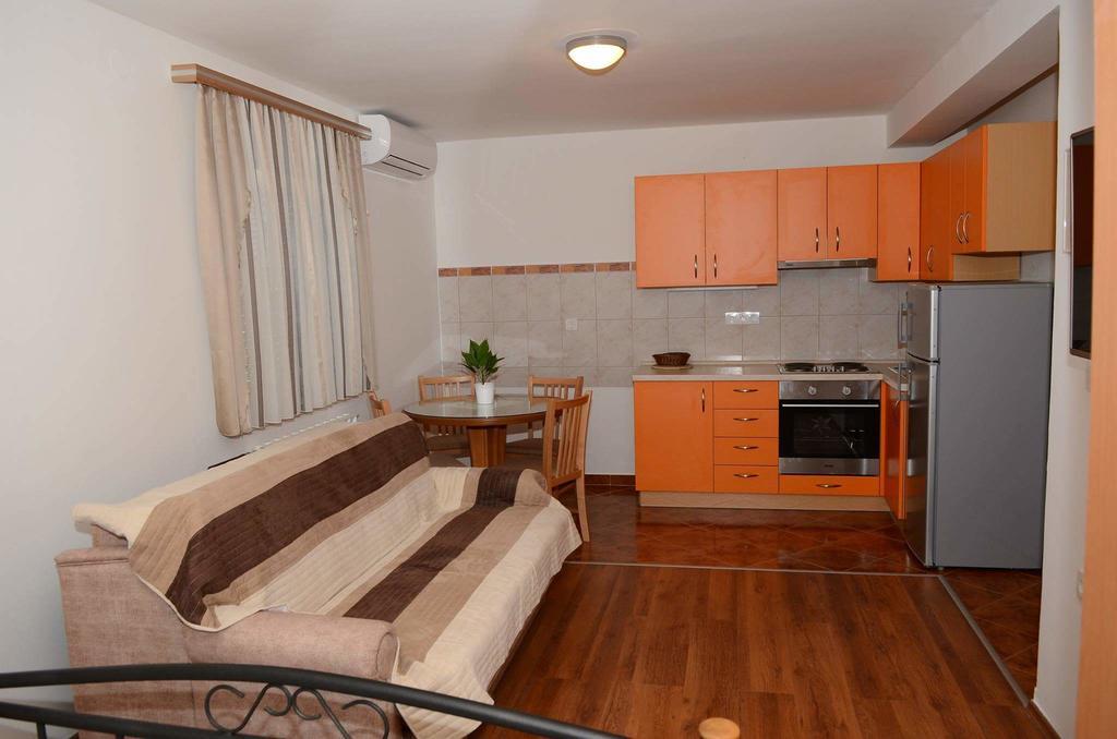 Apartments Villa Split Krapinske Toplice Exterior photo
