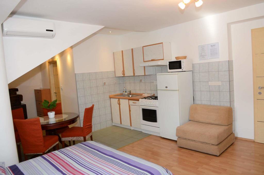 Apartments Villa Split Krapinske Toplice Exterior photo